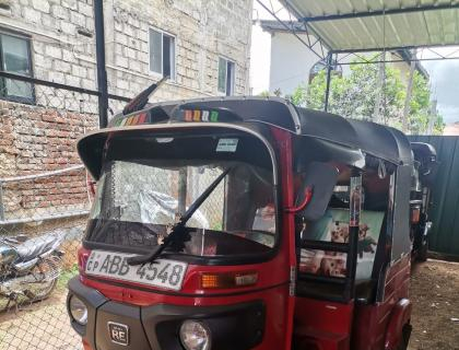 Bajaj Three Wheel For Sale In Matale