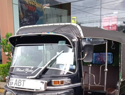 2019 BAJAJ THREE WHEELERS AT GALLE