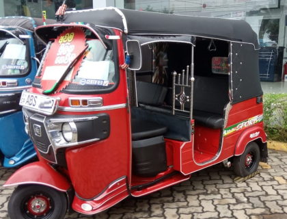 2018 BAJAJ THREE WHEELERS AT GALLE