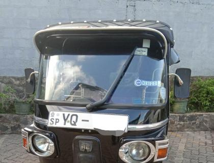 Bajaj 4 Stroke Three-wheeler for sale at Galle