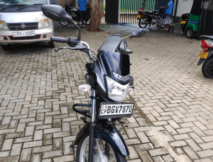 BAJAJ - CT (Hundred) at RIYASAKWALA Anuradhapura