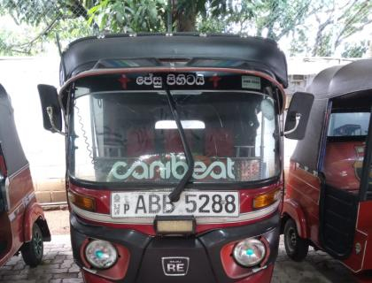 Bajaj 4 Stroke Three-wheeler for sale at Riyasakwala Battaramulla