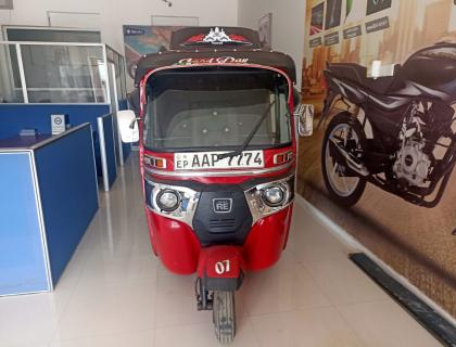 3w bajaj riyasakwala kaduruwela