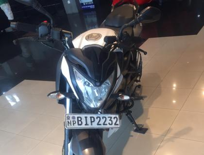 PULSAR 200NS