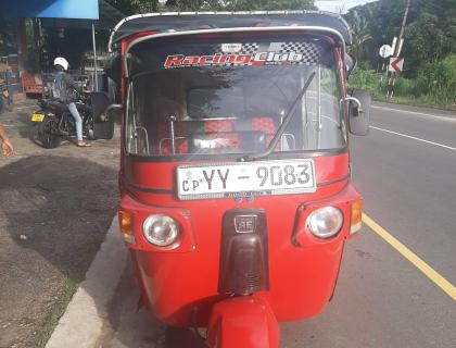 Bajaj 4 Stroke Three-wheeler for sale at Riyasakwala Kegalle