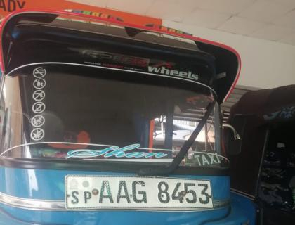 Bajaj Autorickshaw  - Riyasakwala Badulla