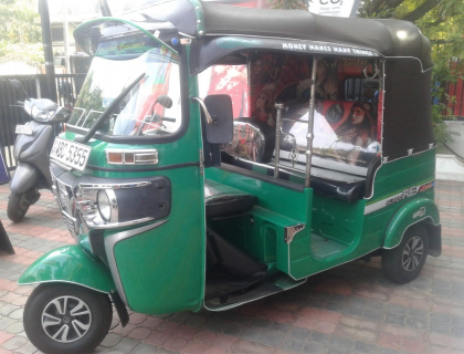 BAJAJ-RE 4S AUTORICKSHAW- SE- ECO GREEN FOR SALE @ JAFFNA