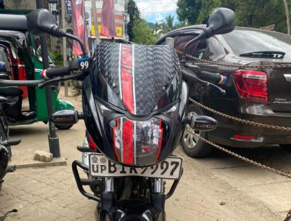 Bajaj Pulsar 150 Motorcycle