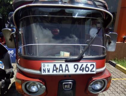 Bajaj 3W 4 Stroke Three wheel for Sale