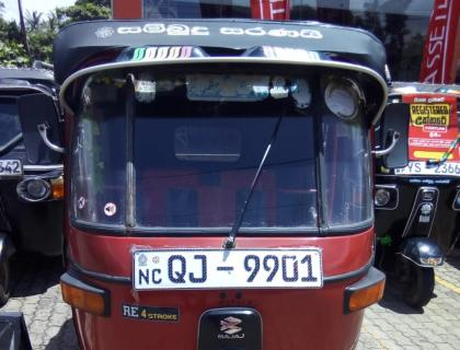 Bajaj 3W 4 Stroke Three wheel for Sale