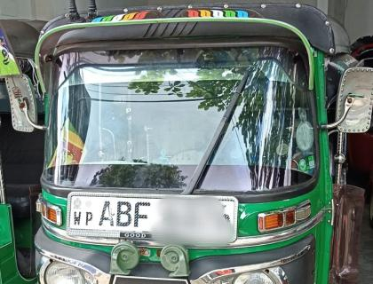 Bajaj Three Wheel For Sale In Avisswella