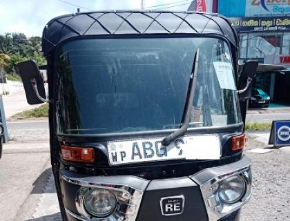 Bajaj 4 Stroke Three-wheeler for sale at Mathugama