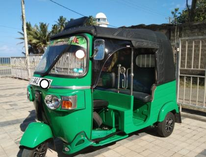 BAJAJ THREE WHEELER 2013 SALE AT AMBALANGODA