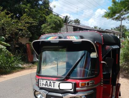 BAJAJ THREE WHEELER 2014 SALE AT AMBALANGODA