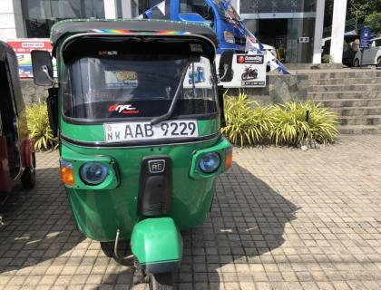 Bajaj 4 Stroke Three-wheeler for sale at Kurunegala