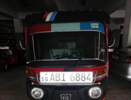 Bajaj 4 Stroke Three-wheeler for sale at Rathnapura