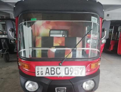 Bajaj 4 Stroke Three-wheeler for sale at Rathnapura