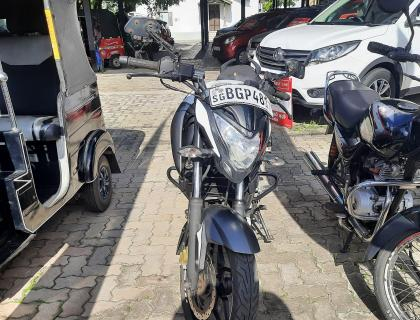 Bajaj Pulsar 200NS for sale at Riyasakwala Battaramulla