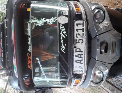 Bajaj 4 Stroke Three-wheeler for sale at Riyasakwala Yakkala