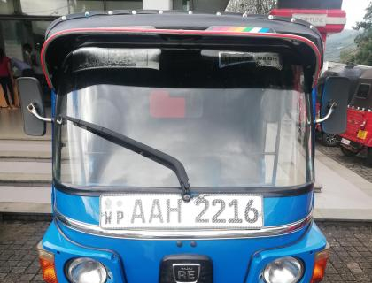 Bajaj 4 Stroke Three-wheeler for sale at Rathnapura