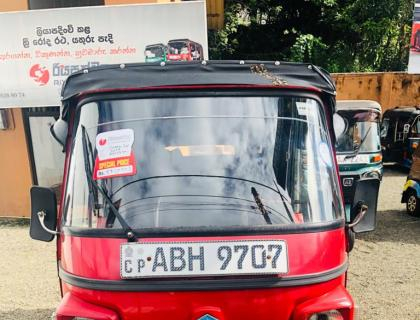 Piagio Ape City Three-wheeler for sale in Kandy