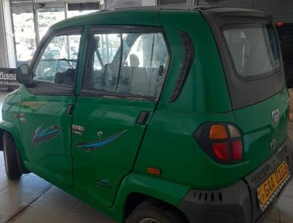 BAJAJ QUTE