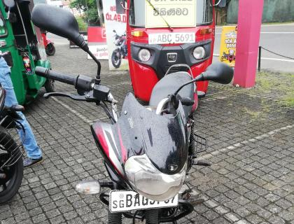 Bajaj Discover 125