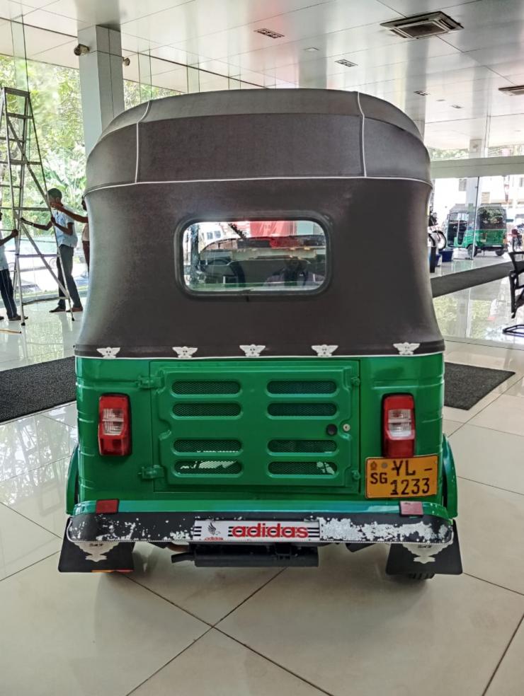 AD0005168-3.jpg