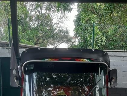Bajaj 4 Stroke Three-wheeler for sale at Riyasakwala Battaramulla