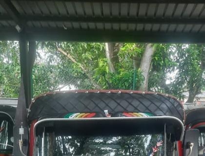 Bajaj 4 Stroke Three-wheeler for sale at Riyasakwala Battaramulla