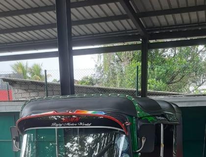Bajaj 4 Stroke Three-wheeler for sale at Riyasakwala Battaramulla