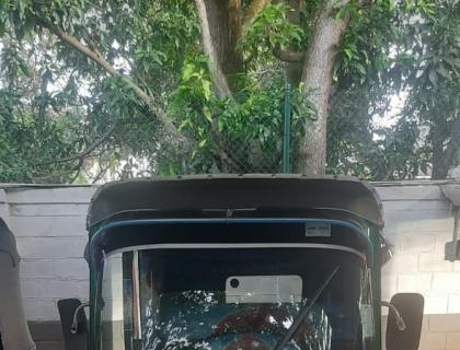 Bajaj 4 Stroke Three-wheeler for sale at Riyasakwala Battaramulla