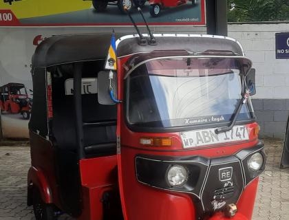 Bajaj 4 Stroke Three-wheeler for sale at Riyasakwala Battaramulla