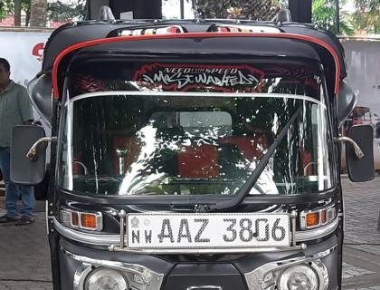 Bajaj 4 Stroke Three-wheeler for sale at Riyasakwala Battaramulla