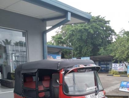Bajaj 3W for sale at Matara