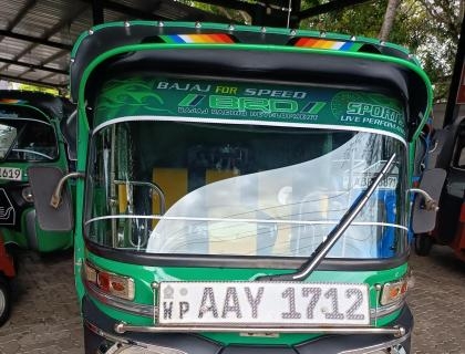 Bajaj 4 Stroke Three-wheeler for sale at Riyasakwala Battaramulla