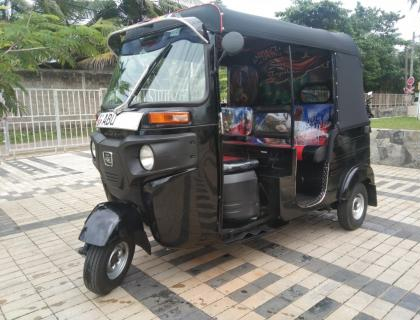 BAJAJ THREE WHEELER 2019 SALE AT AMBALANGODA