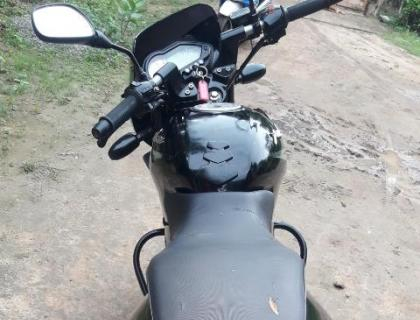 2W Bajaj Pulsar Motorcycle for sale at vavuniya