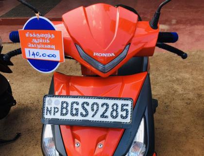 2W HONDA DIO SCOOTER for sale at vavuniya