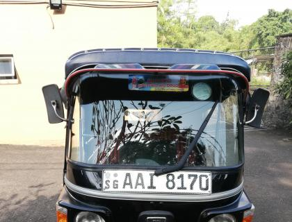 Bajaj 4 Stroke Three-wheeler for sale at Rathnapura