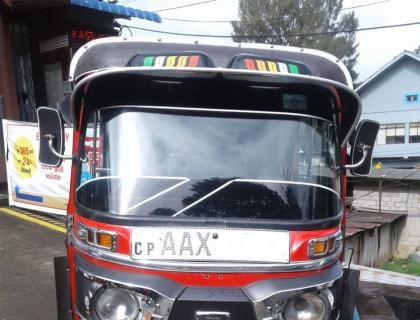 Bajaj 4 Stroke Three-wheeler for sale at Riyasakwala Nuwara Eliya