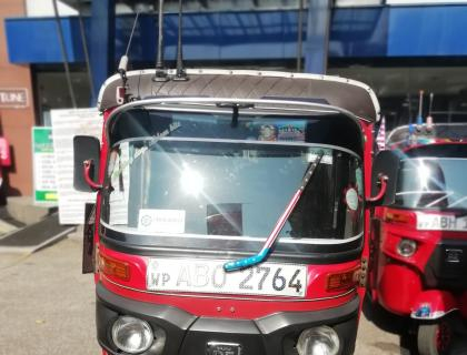 Bajaj 4 Stroke Three-wheeler for sale at Riyasakwala Maligawatta