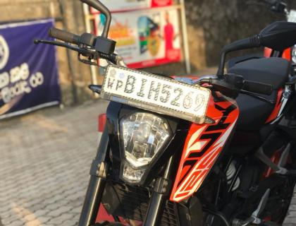 KTM 125 DUKE Motorcycle for sale at Yakkala