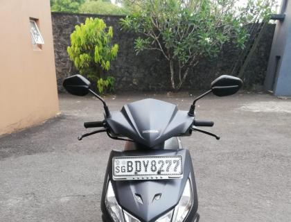 Honda Dio scooter for sale at Rathnapura Riyasakwala