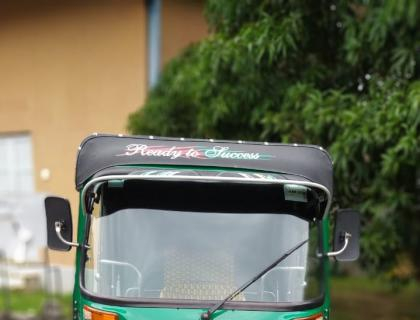 Bajaj 4 Stroke Three-wheeler for sale at Riyasakwala Ampara